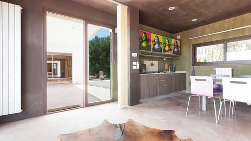 Villa Karma Living room