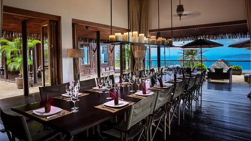 Villa Katrani Dining area