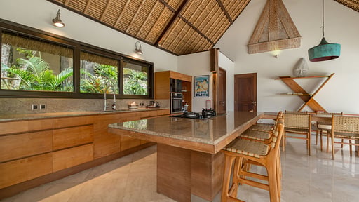 Villa Kayu Merah Кухня