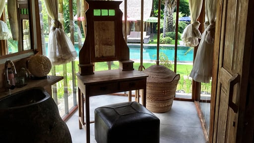 Villa Kayu Bedroom 1
