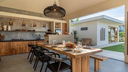 Villa Kazaluca Dining area