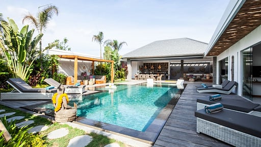 Villa Kelanah Piscina