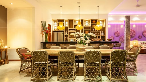 Villa Kelanah Zona de comedor