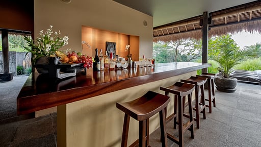 Villa Kelusa Bar