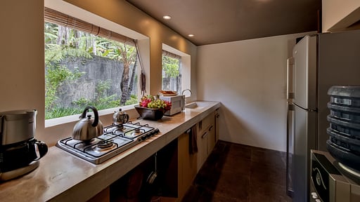 Villa Kelusa Kitchen 2