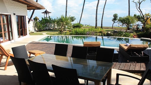 Villa Kembali Dining area