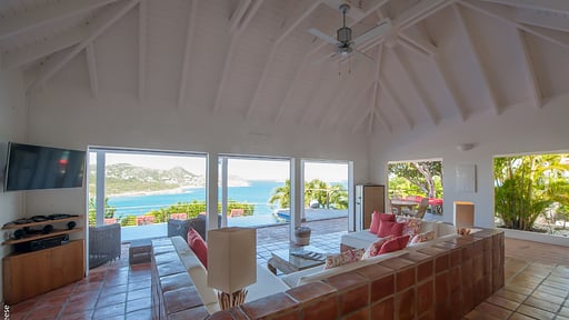 Villa Ker Anna Salon