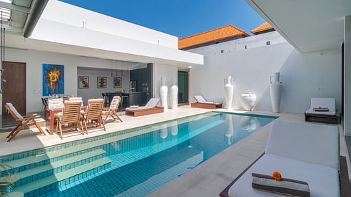 Villa Khalifah Alif Swimming pool