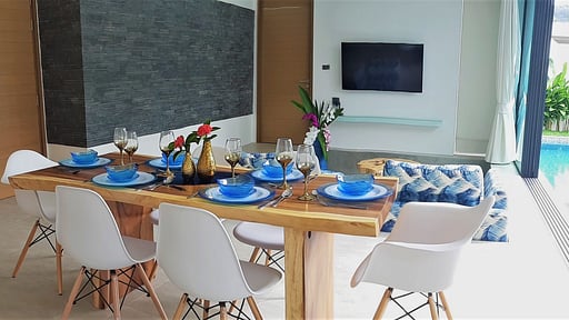 Villa Khao Manee Dining area