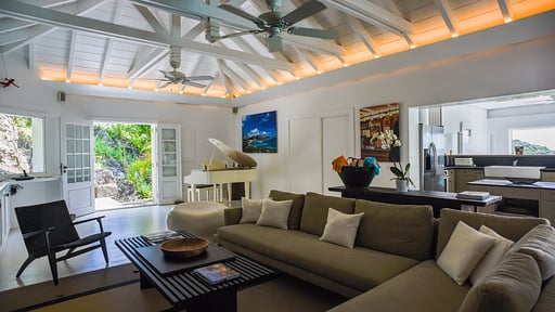 Kiara House Living room