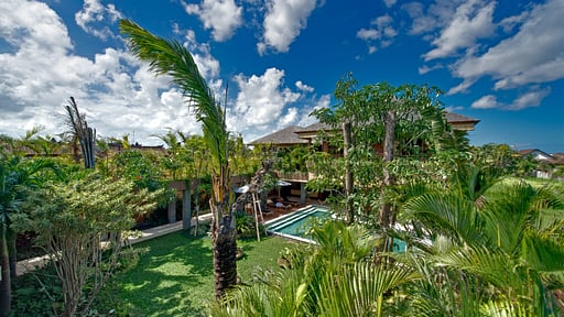 Villa Kinara Swimming pool