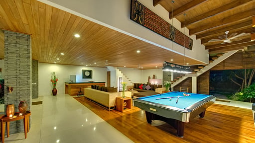 Villa Kinara Billiard