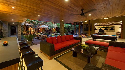 Villa Kinaree Estate Living room 1