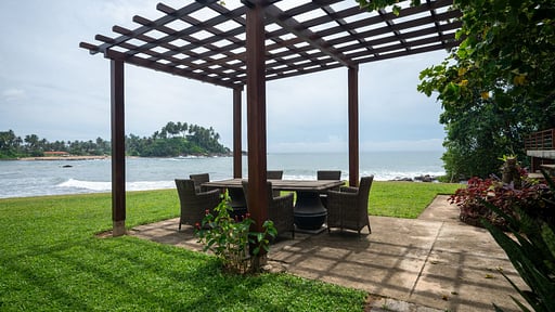 Villa Kottan On Sea Dining area