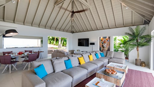 Villa Krystel Living room