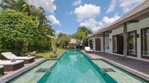Villa Ku Besar