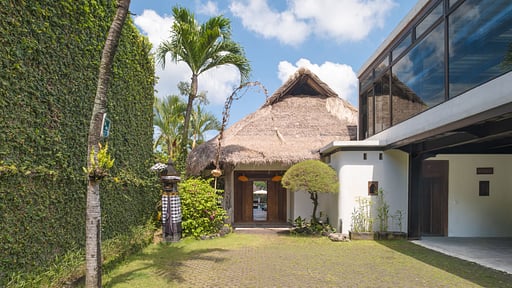 Villa Ku Besar Surroundings