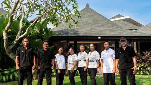 Villa Kubu Dewi Sri Villa staff