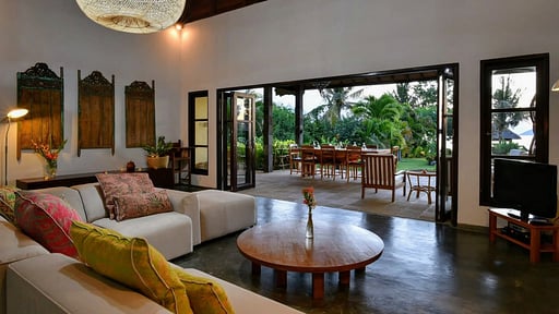 Villa Kundalini Ayu Living room