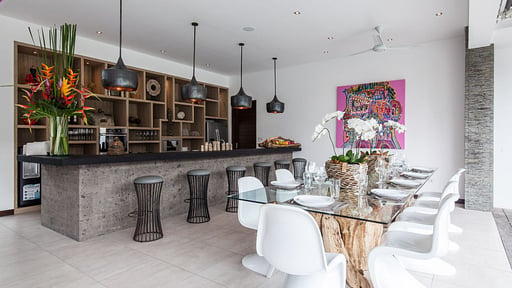 Villa Kundalini Dining area