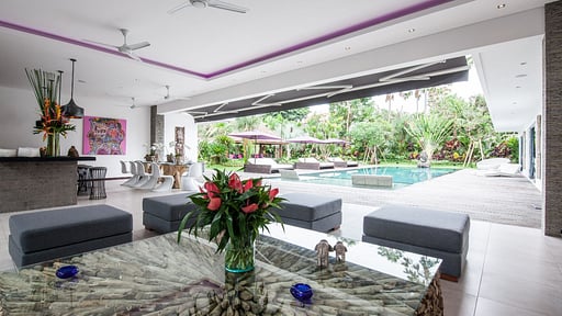 Villa Kundalini Living room