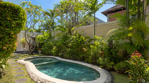 Villa Kupu Kupu Swimming pool 2