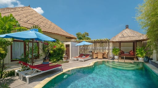 Villa Kupu Kupu Swimming pool 1