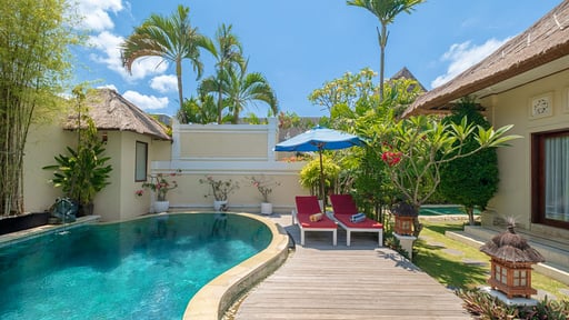 Villa Kupu Kupu Swimming pool 1
