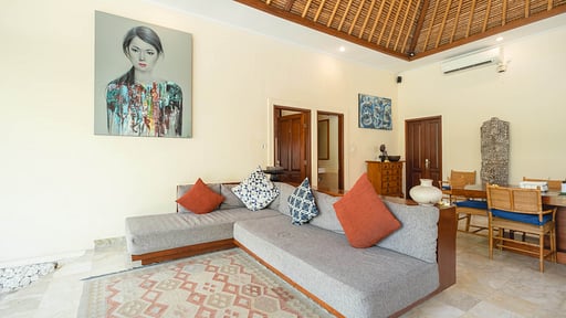 Villa Kupu Kupu Living room