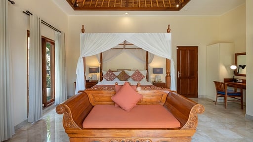 Villa Kupu Kupu Bedroom 2