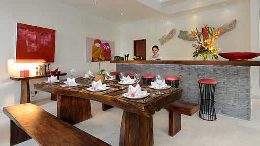 Villa Kyah Dining area