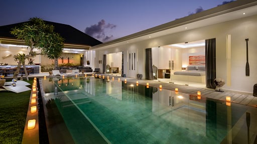 Villa Kyah Swimming pool
