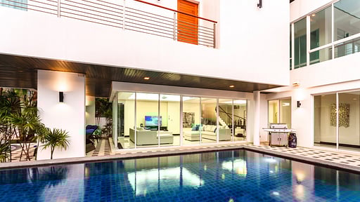 Villa Kyerra Piscina