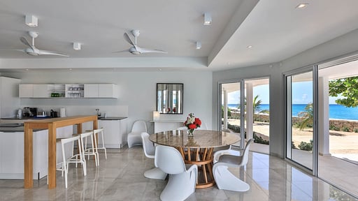 Villa L'Ecume des Jours Kitchen