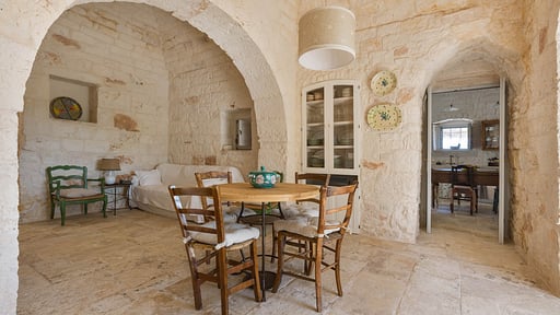 Villa La Dialma Dining area