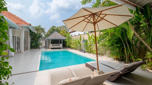 Villa La Dolce Swimming pool