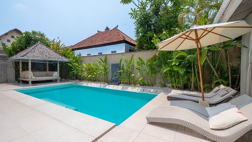 Villa La Dolce Swimming pool
