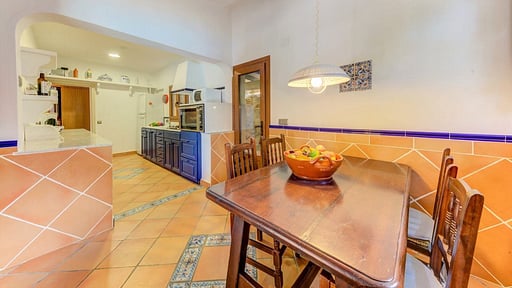 Villa La Font D'Alt Kitchen