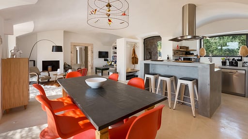 Villa La Gastalena Dining area