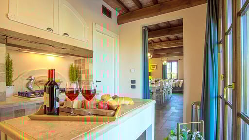 Villa La Lestra Cuisine