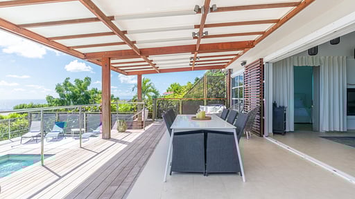 Villa La Magnifica Dining area