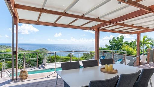 Villa La Magnifica Dining area