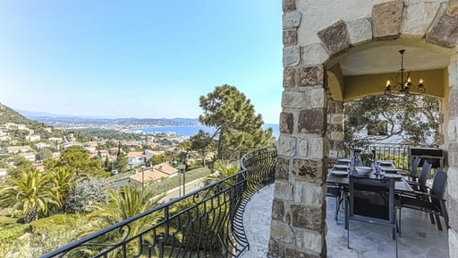 Villa La Napoule Terrace/Veranda