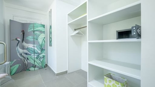 Villa La Perla Bianca Bedroom 