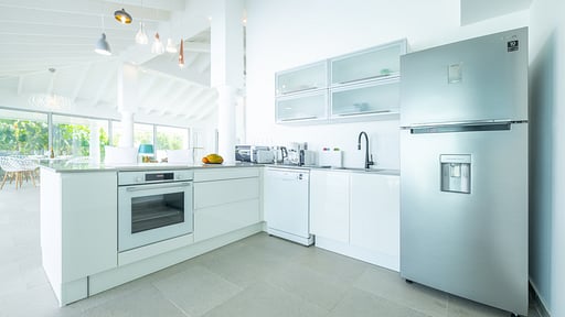 Villa La Perla Bianca Kitchen