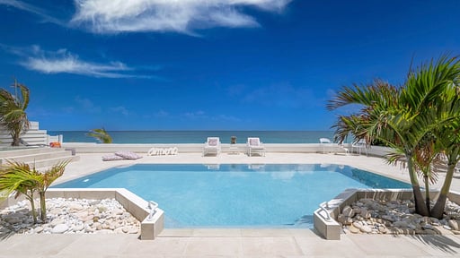 Villa La Perla Classic Schwimmbad