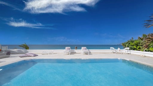 Villa La Perla Classic Schwimmbad