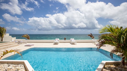 Villa La Perla Estate Schwimmbad 2