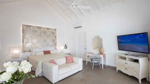Villa La Perla Palais Bedroom 2