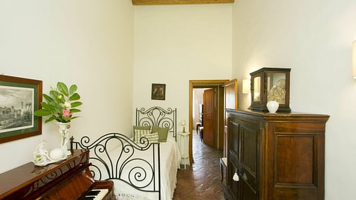 Villa La Picena Camera da letto 2